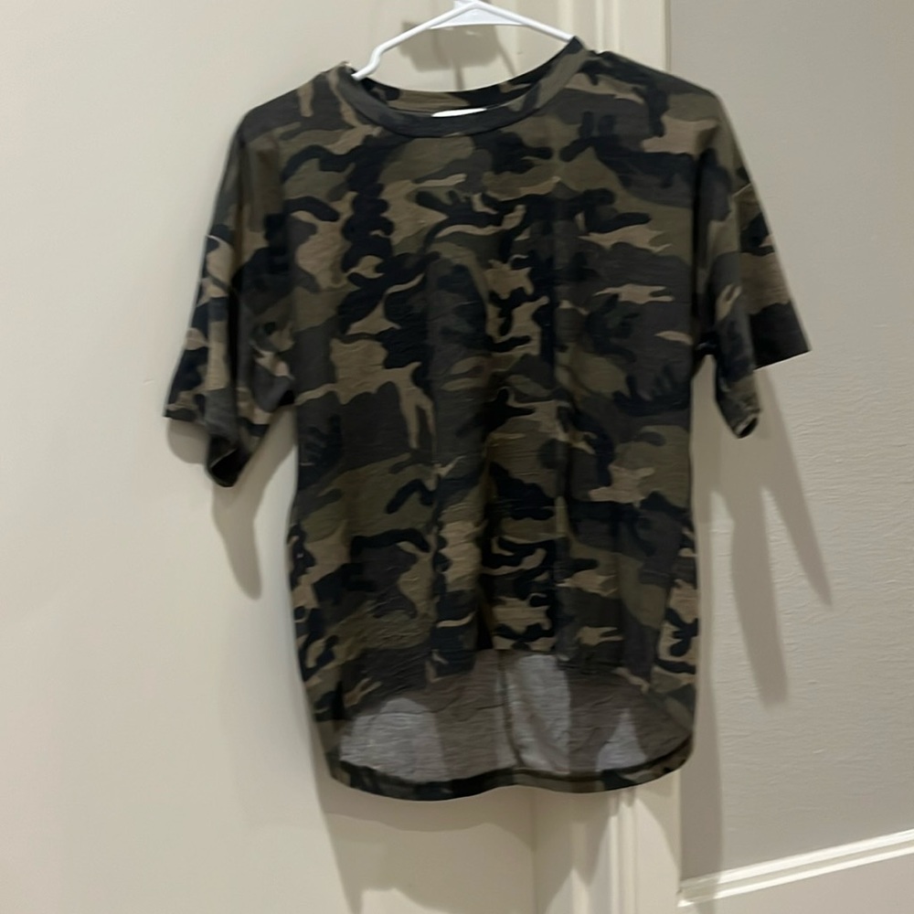 Camo blouse size small